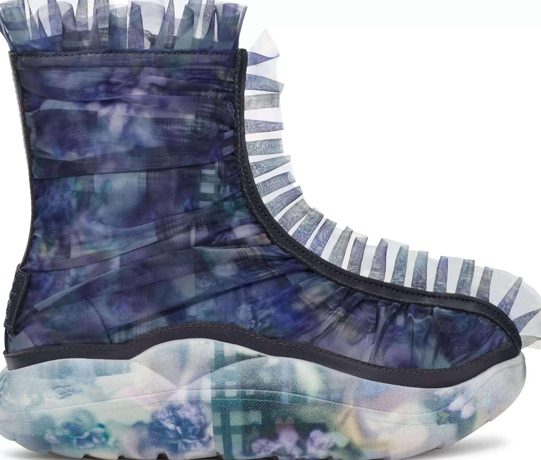 X UGG RUFFLE BOOT | Collina Strada Sale