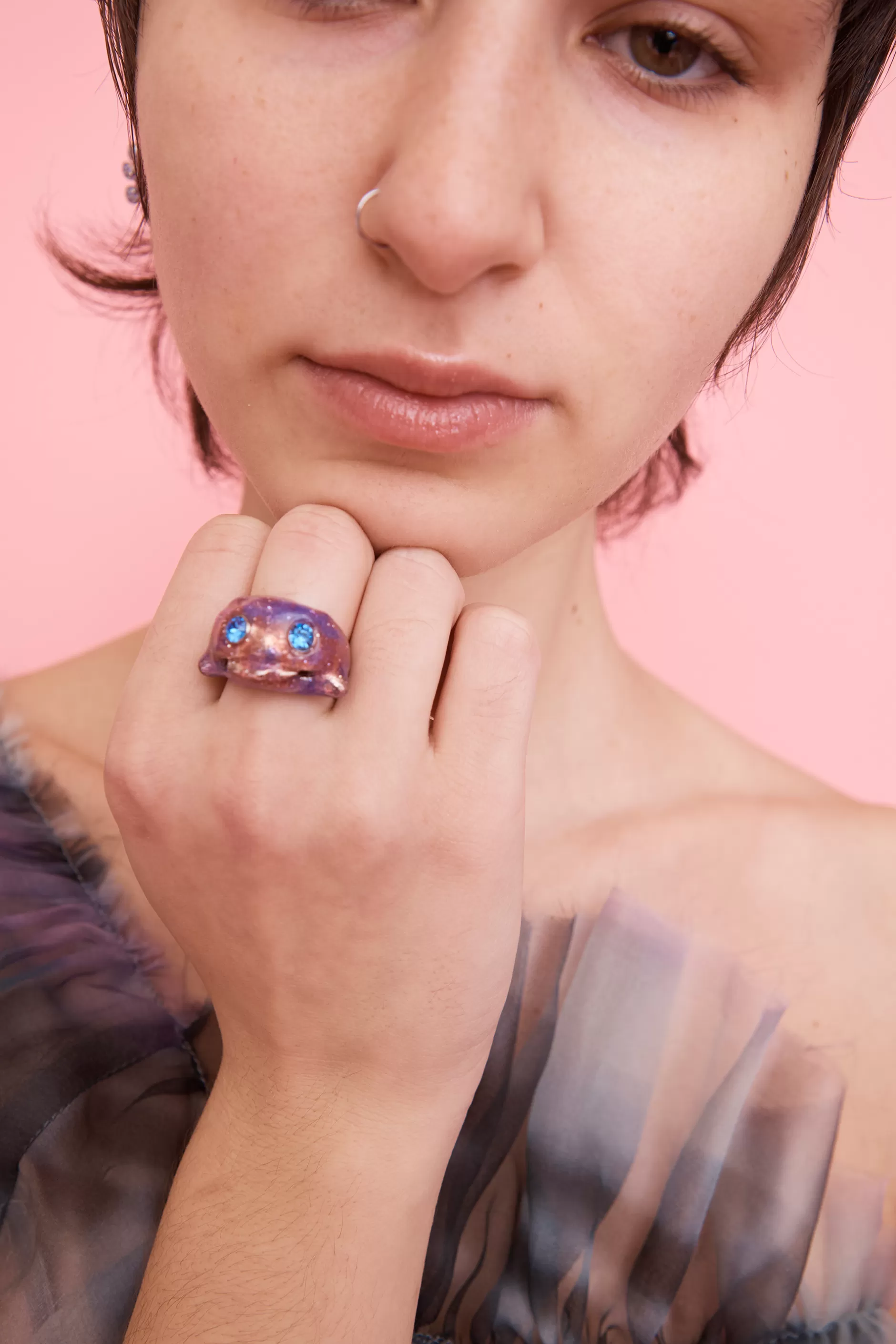 PINK GLITTER BABY DOLPHIN RING | Collina Strada Hot