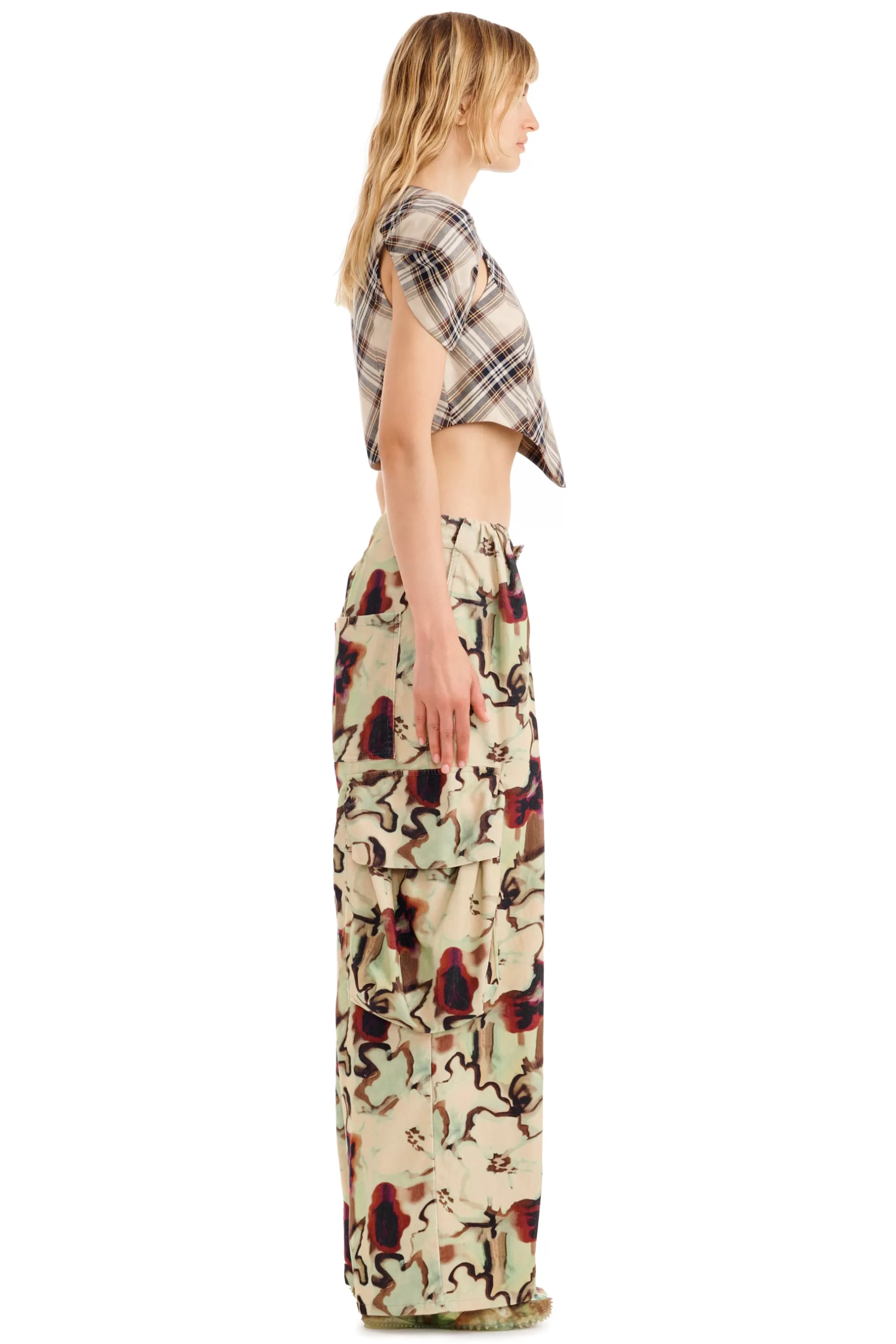 WATERCOLOR FLORAL PLEATED CARGO PANT | Collina Strada Shop